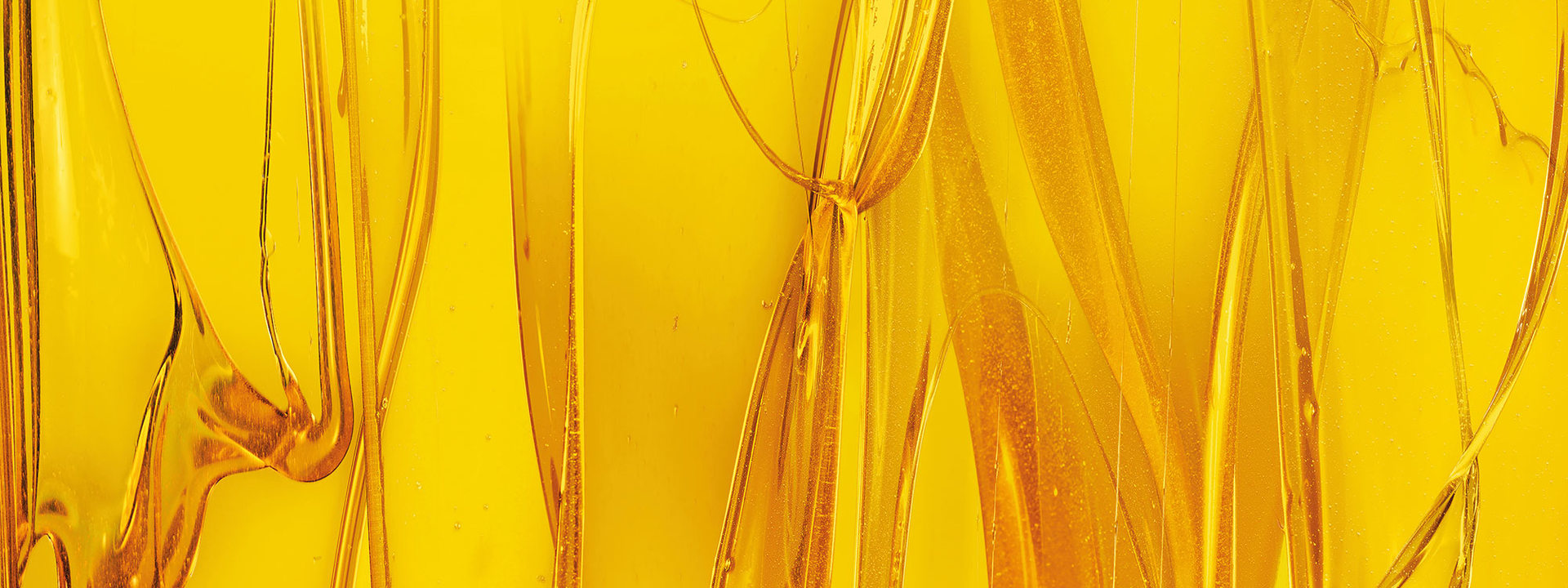 Lubricating oils